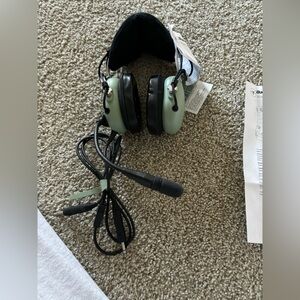 David Clark Aviation Headset Model H10-13.4